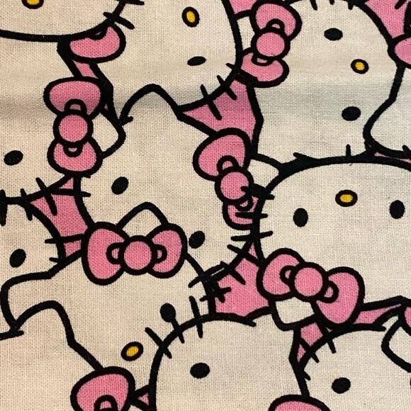 Hello Kitty Bow - Picture 4 of 8